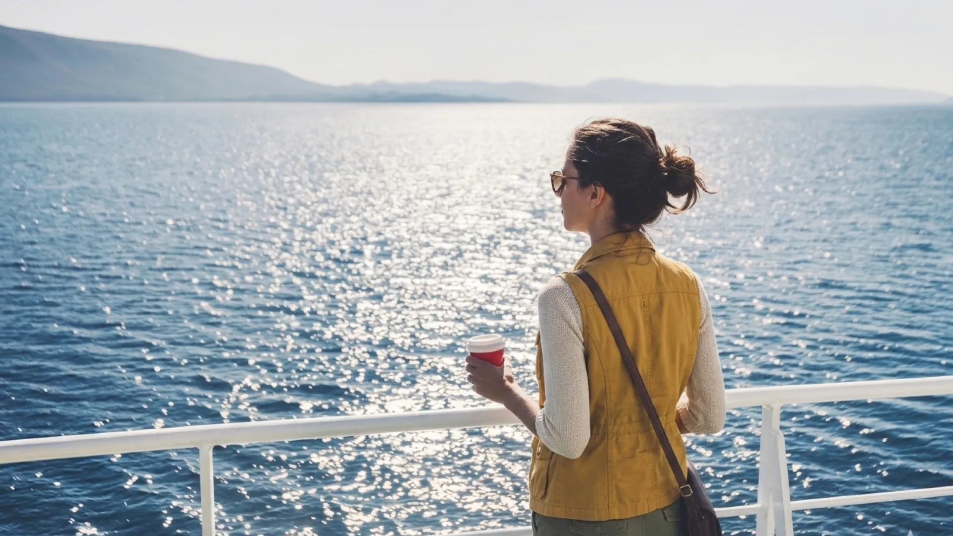 Chica en barco