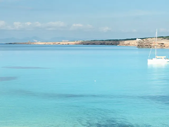 Ferry más hotel Formentera