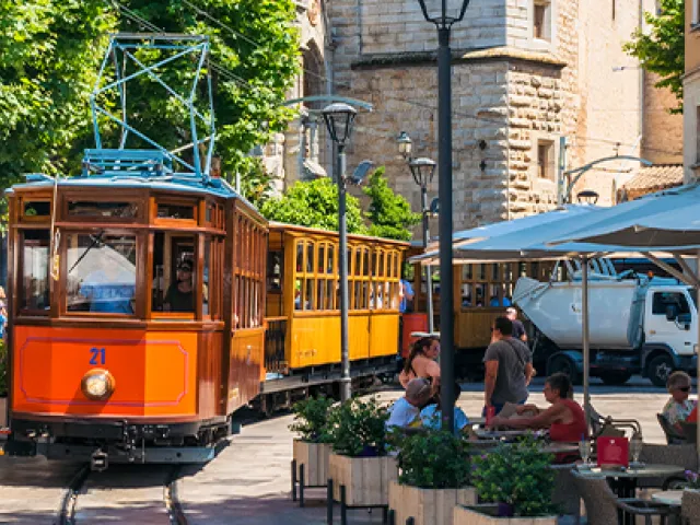 Tranvía de Sóller en Mallorca - Viaje histórico único