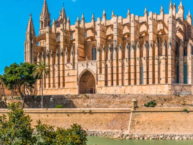 Visita el castillo de Palma de Mallorca, el Castillo de Bellver