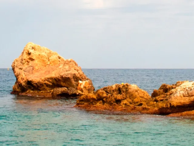 Descubre el far de les illes Medes y todos sus secretos escondidos
