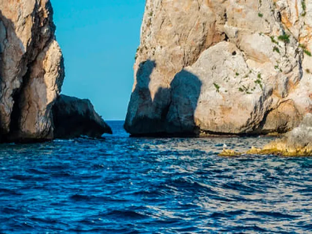 Illes medes: guía completa para descubrir su historia y naturaleza