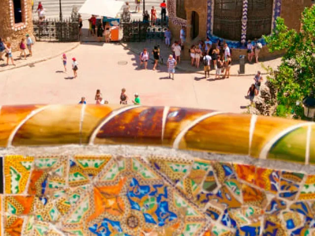 Cómo llegar al Park Güell | Guía de transporte y entradas
